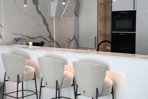 apartment-1-palm-jumeirah-3-kitchen