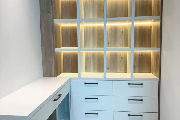 apartment-1-palm-jumeirah-9-wardrobe-cabinet